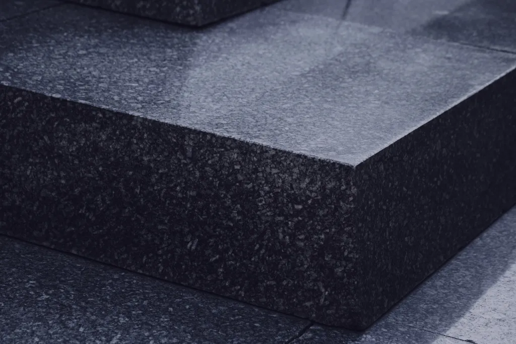 габбро-диабаз москва.jpg